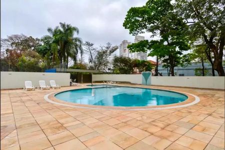 Apartamento à venda com 51m², 1 quarto e 1 vaga Apartamento à venda com 51m², 1 quarto e 1 vagaÁrea comum - Piscina