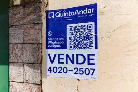 Casa à venda com 100m², 3 quartos e 3 vagasFachada - Plaquinha