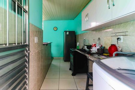 Casa à venda com 100m², 3 quartos e 3 vagasCozinha e Área de Serviço