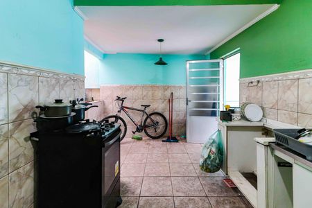 Casa à venda com 100m², 3 quartos e 3 vagasCozinha e Área de Serviço