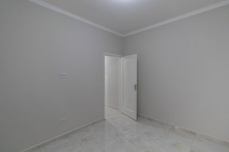 Casa para alugar com 100m², 2 quartos e 2 vagasQuarto 2
