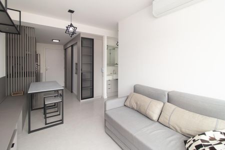 Sala de apartamento para alugar com 1 quarto, 40m² em Azenha, Porto Alegre