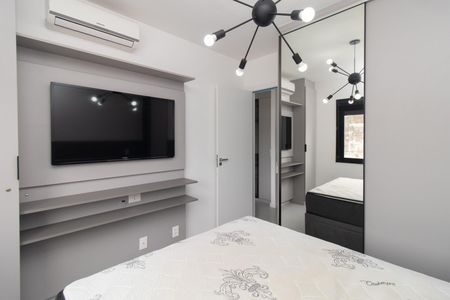 Quarto de apartamento para alugar com 1 quarto, 40m² em Azenha, Porto Alegre