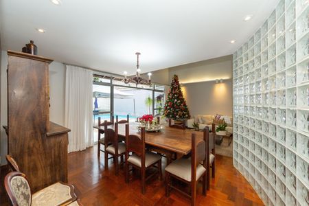 SALA de casa à venda com 3 quartos, 364m² em Santa Lúcia, Belo Horizonte