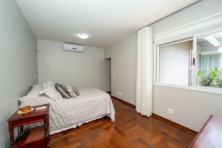 Casa à venda com 364m², 3 quartos e 4 vagasQUARTO1