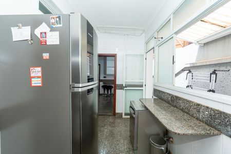 Casa à venda com 364m², 3 quartos e 4 vagasAREA DE SERVICO