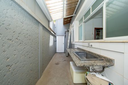 Casa à venda com 364m², 3 quartos e 4 vagasAREA DE SERVICO