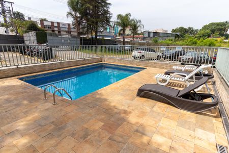 Apartamento à venda com 40m², 2 quartos e sem vagaÁrea comum - Piscina