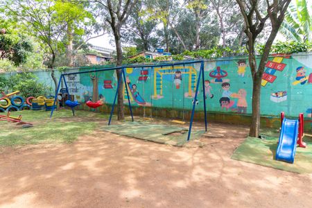 Apartamento à venda com 40m², 2 quartos e sem vagaÁrea comum - Playground