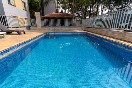 Apartamento à venda com 40m², 2 quartos e sem vagaÁrea comum - Piscina