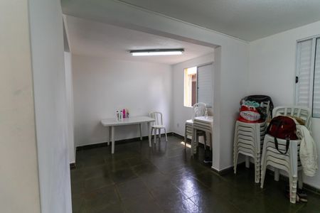 Apartamento à venda com 40m², 2 quartos e sem vagaÁrea comum - Salão de festas