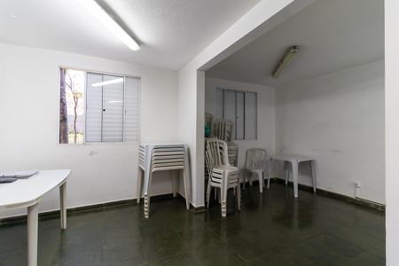 Apartamento à venda com 40m², 2 quartos e sem vagaÁrea comum - Salão de festas