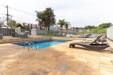 Apartamento à venda com 40m², 2 quartos e sem vagaÁrea comum - Piscina