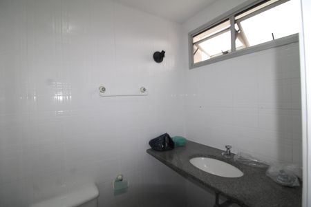Apartamento para alugar com 60m², 2 quartos e 1 vagaBanheiro