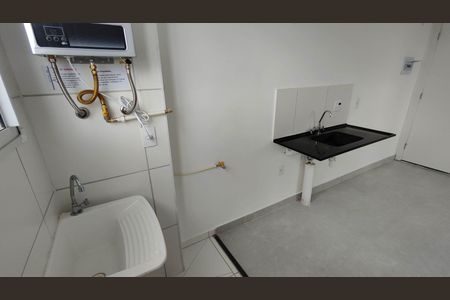 Apartamento para alugar com 39m², 2 quartos e sem vagaCozinha e Área de Serviço