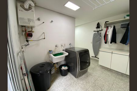 Apartamento à venda com 360m², 6 quartos e 6 vagasÁrea de Serviço