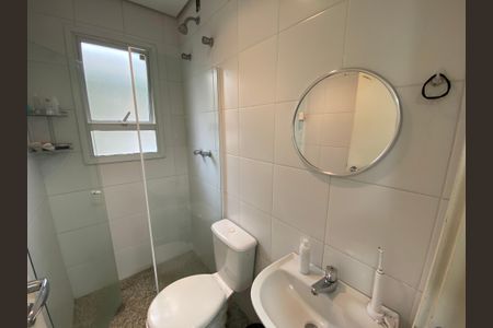 Apartamento à venda com 360m², 6 quartos e 6 vagasBanheiro de serviço