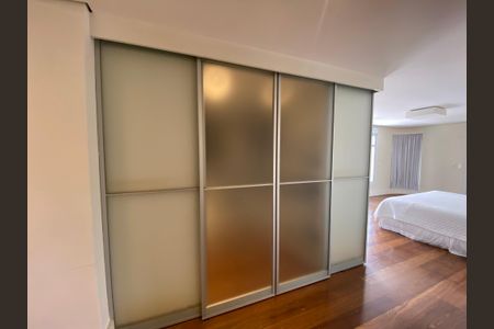 Apartamento à venda com 360m², 6 quartos e 6 vagasSuíte 1