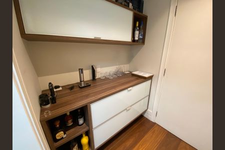 Apartamento à venda com 360m², 6 quartos e 6 vagasDespensa