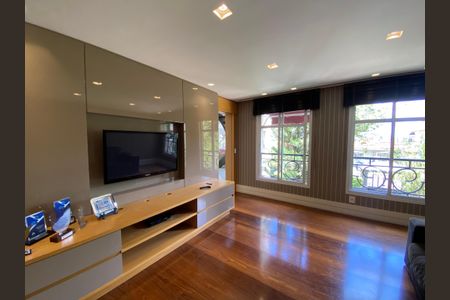 Apartamento à venda com 360m², 6 quartos e 6 vagasSala de TV