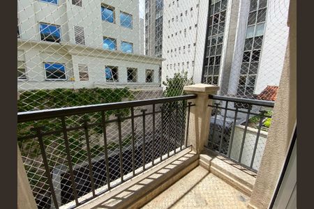 Apartamento à venda com 360m², 6 quartos e 6 vagasVaranda da Suíte 2