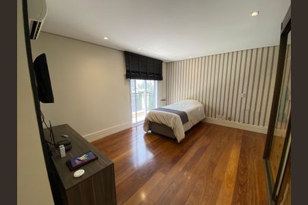 Apartamento à venda com 360m², 6 quartos e 6 vagasSuíte 2