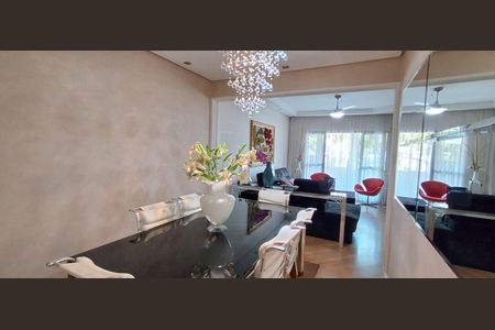 Apartamento à venda com 100m², 3 quartos e 2 vagasSala