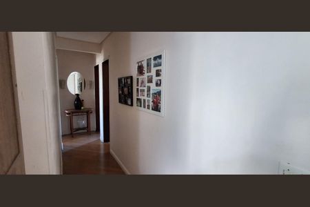 Corredor  de apartamento à venda com 3 quartos, 100m² em Vila Caminho do Mar, São Bernardo do Campo