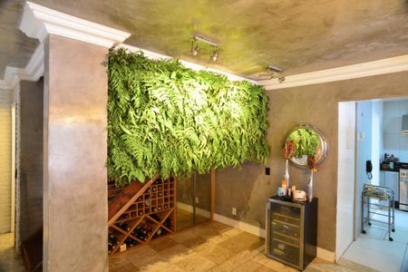 Casa de condomínio à venda com 634m², 4 quartos e 4 vagas Casa de condomínio à venda com 634m², 4 quartos e 4 vagasSala