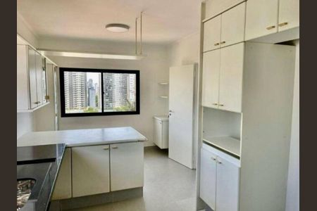 Apartamento à venda com 197m², 3 quartos e 2 vagasFoto 09
