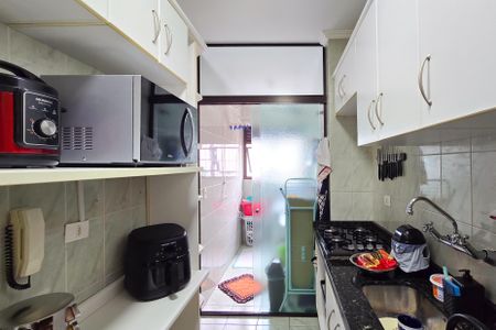 Apartamento à venda com 92m², 2 quartos e 2 vagasCozinha 