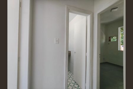 Corredor de apartamento para alugar com 2 quartos, 65m² em Vila Isabel, Rio de Janeiro