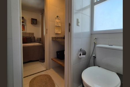 Apartamento para alugar com 90m², 3 quartos e 2 vagasBanheiro suite 