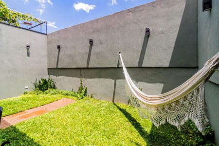 Casa à venda com 158m², 2 quartos e 1 vaga Casa à venda com 158m², 2 quartos e 1 vagaJardim