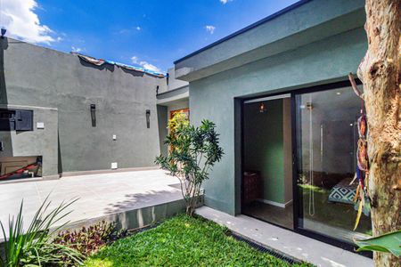 Casa à venda com 158m², 2 quartos e 1 vaga Casa à venda com 158m², 2 quartos e 1 vagaGaragem