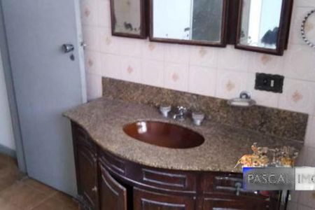 Casa à venda com 3 quartos, 200m² em Campo Belo, São Paulo