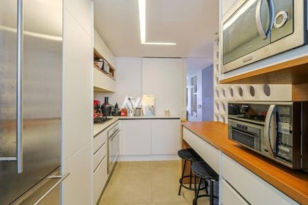 Apartamento à venda com 235m², 4 quartos e 1 vaga