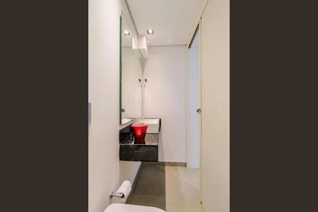 Apartamento à venda com 235m², 4 quartos e 1 vaga