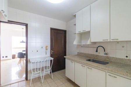 Apartamento à venda com 103m², 3 quartos e 2 vagas Apartamento à venda com 103m², 3 quartos e 2 vagasCozinha