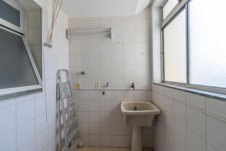 Apartamento à venda com 103m², 3 quartos e 2 vagas Apartamento à venda com 103m², 3 quartos e 2 vagasÁrea de serviço