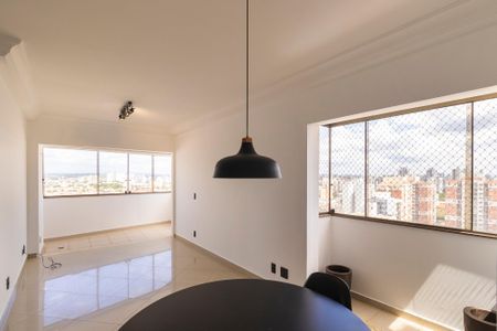Sala de apartamento à venda com 3 quartos, 103m² em Vila Nova, Campinas