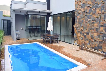 Casa de condomínio para alugar com 278m², 2 quartos e 4 vagasPiscina