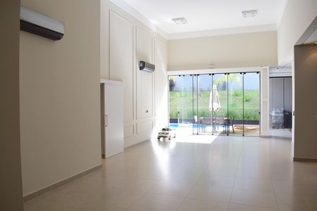 Casa de condomínio para alugar com 278m², 2 quartos e 4 vagasSala