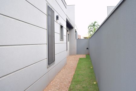 Casa de condomínio para alugar com 278m², 2 quartos e 4 vagasCorredor