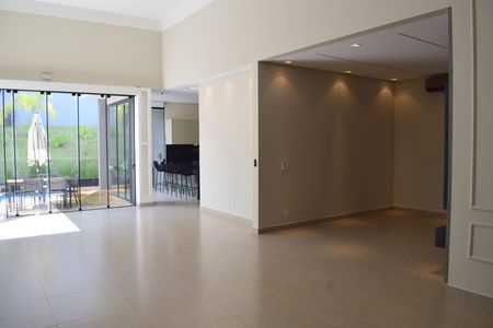 Casa de condomínio para alugar com 278m², 2 quartos e 4 vagasSala