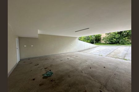Casa de condomínio para alugar com 470m², 4 quartos e 4 vagas Casa de condomínio para alugar com 470m², 4 quartos e 4 vagasGaragem