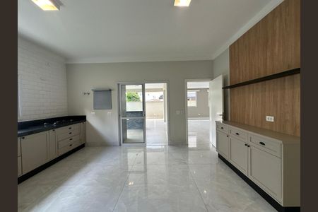 Casa de condomínio para alugar com 470m², 4 quartos e 4 vagas Casa de condomínio para alugar com 470m², 4 quartos e 4 vagasCozinha