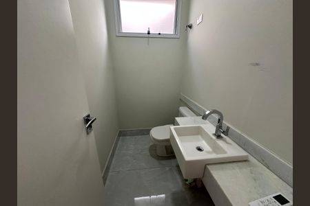 Casa de condomínio para alugar com 470m², 4 quartos e 4 vagas Casa de condomínio para alugar com 470m², 4 quartos e 4 vagasLavabo