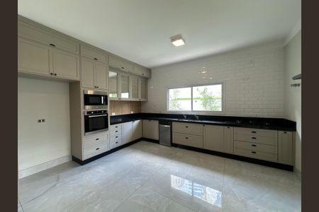 Casa de condomínio para alugar com 470m², 4 quartos e 4 vagas Casa de condomínio para alugar com 470m², 4 quartos e 4 vagasCozinha