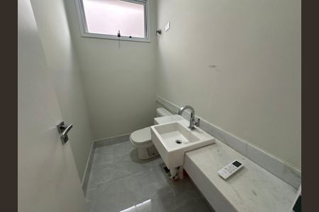 Casa de condomínio para alugar com 470m², 4 quartos e 4 vagas Casa de condomínio para alugar com 470m², 4 quartos e 4 vagasLavabo